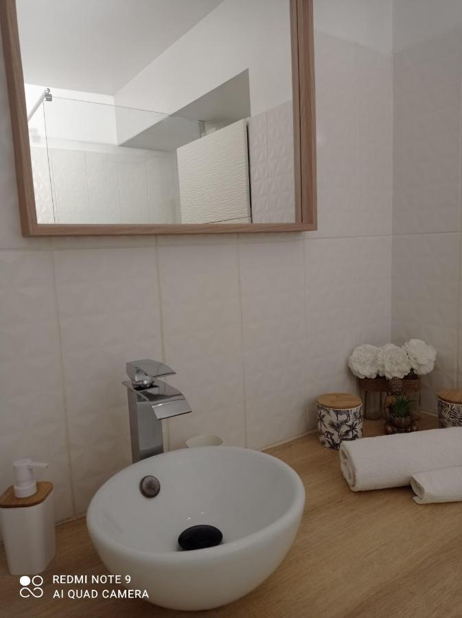 Studio Climatise, 50 M De La Prom, Wifi Nizza Exterior foto