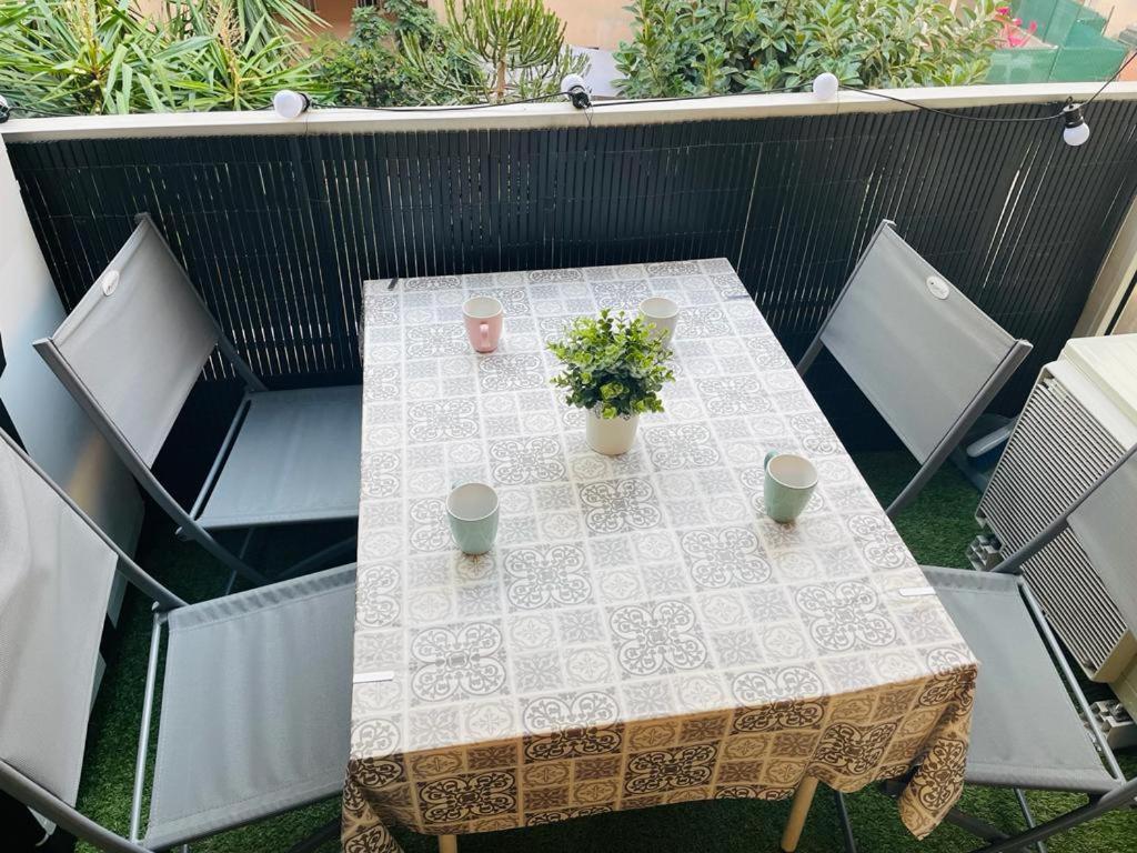 Studio Climatise, 50 M De La Prom, Wifi Nizza Exterior foto